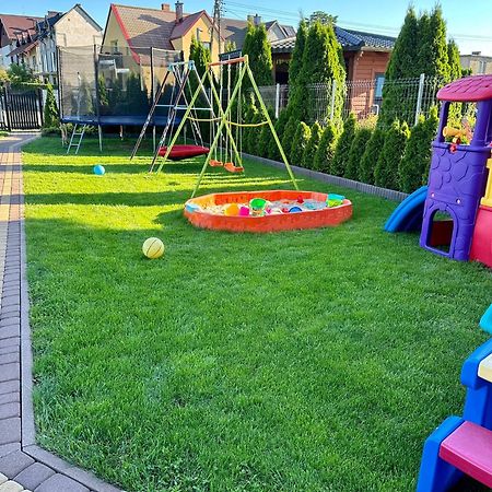 Arko - Pokoje Goscinne I Studia Ostrowo  Exterior foto